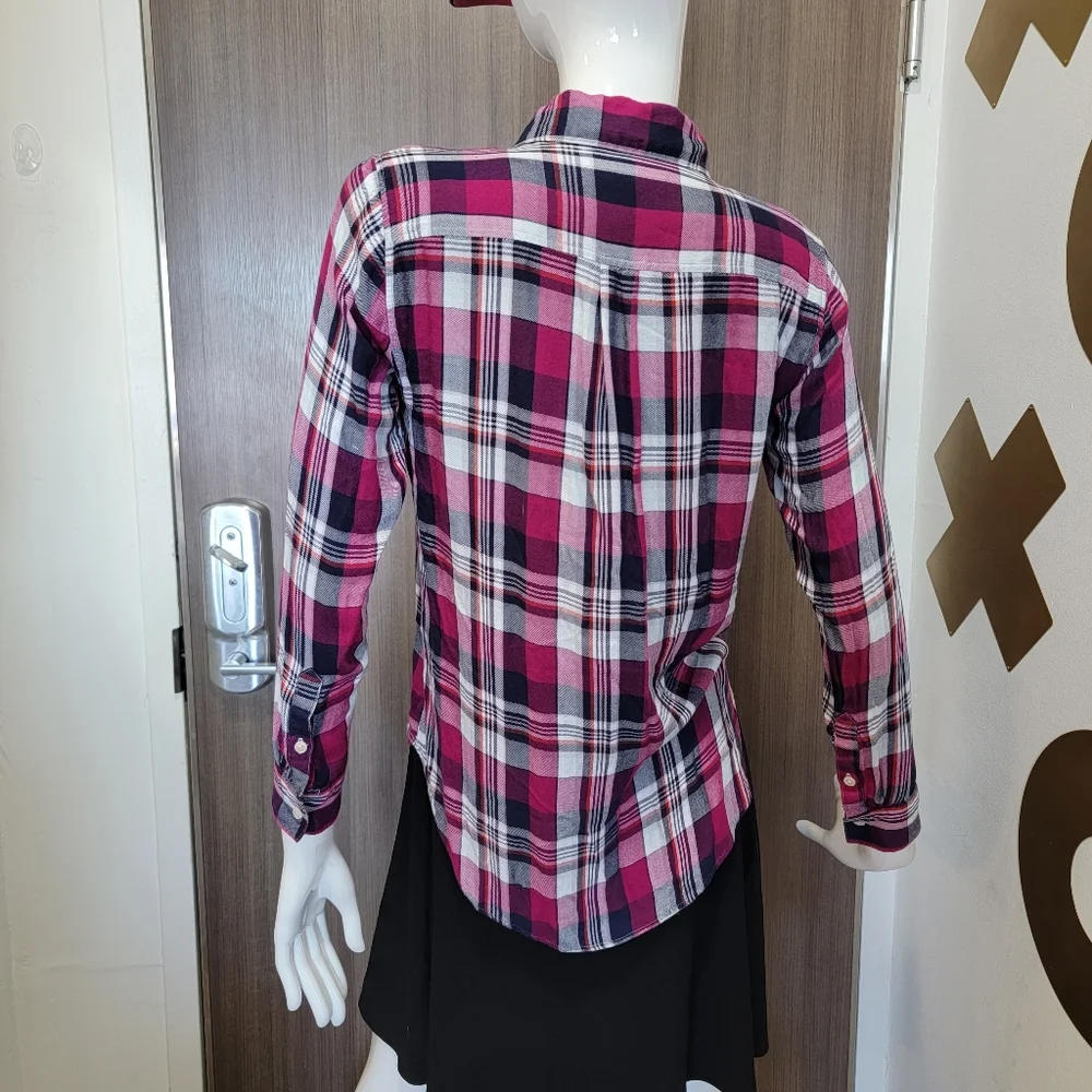 Banana Republic Magenta Plaid Flannel Shirt Boyfriend Fit Small Chic